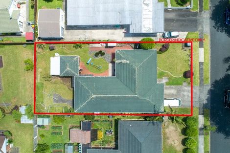 Photo of property in 3 Zenith Place, Conifer Grove, Takanini, 2112