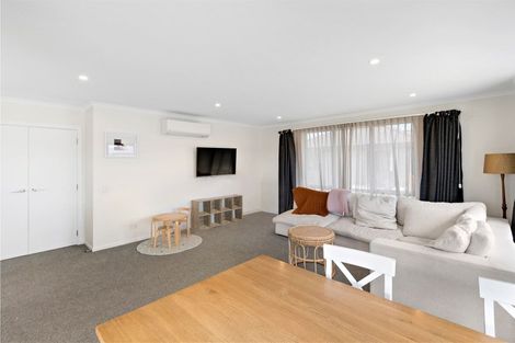 Photo of property in 12 Hebbard Court, Albert Town, Wanaka, 9305