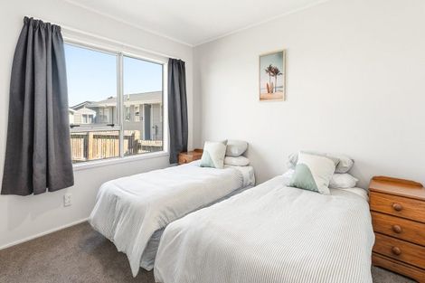 Photo of property in 16 Girven Road, Mount Maunganui, 3116