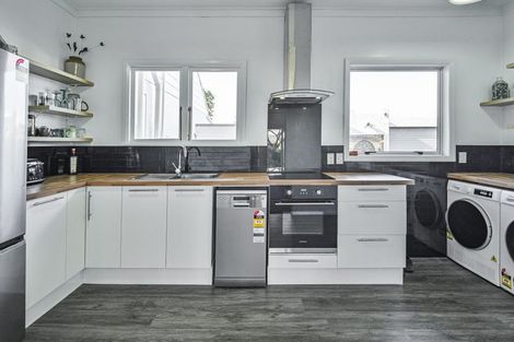 Photo of property in 912 Ellison Road, Parkvale, Hastings, 4122