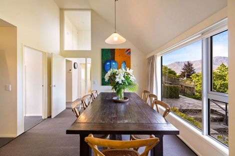 Photo of property in 3 Stafford Street, Arrowtown, 9302