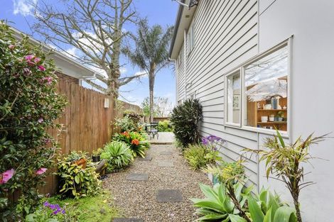 Photo of property in 3/107 Helvetia Road, Onehunga, Auckland, 1061