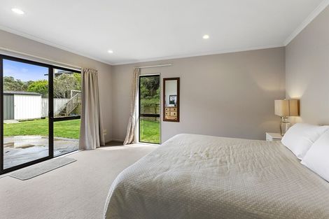 Photo of property in 159 Woodman Drive, Tawa, Wellington, 5028