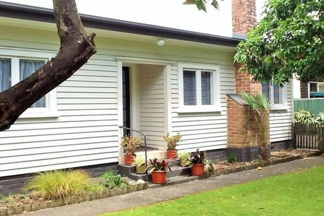 Photo of property in 1/21 Railway Street West, Papakura, 2110