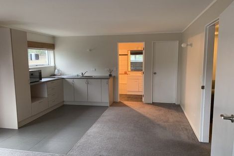 Photo of property in 137 Seaview Road, Paraparaumu Beach, Paraparaumu, 5032