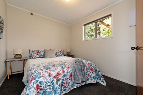 Photo of property in 2b Stillwater Crescent, Stillwater, Silverdale, 0993