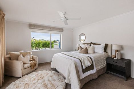 Photo of property in 16 Selliera Place, Papamoa Beach, Papamoa, 3118