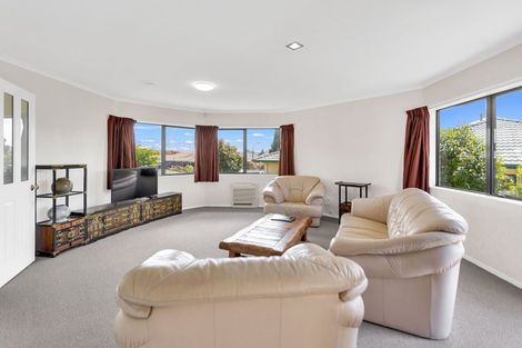 Photo of property in 16 Stanley Drive, Lynmore, Rotorua, 3010