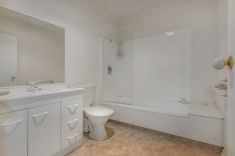 Photo of property in 73a Ngaio Road, Waikanae, 5036