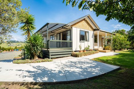 Photo of property in 235 Devich Road, Mangawhai, Kaiwaka, 0573