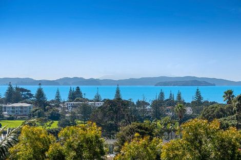 Photo of property in 13 Moffat Road, Red Beach, 0932