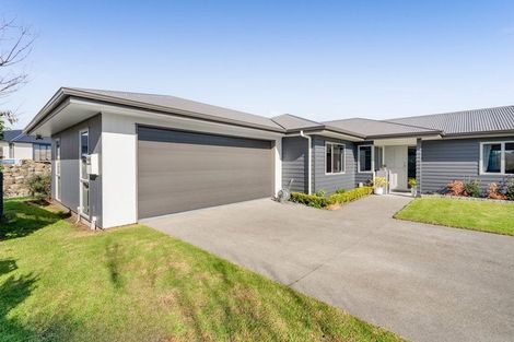 Photo of property in 28a Jules Crescent, Bell Block, New Plymouth, 4312