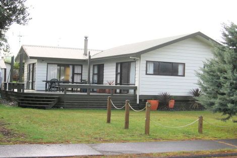Photo of property in 8 Gallagher Park Lane, Pauanui, Hikuai, 3579