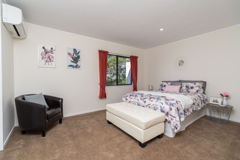 Photo of property in 235 Devich Road, Mangawhai, Kaiwaka, 0573