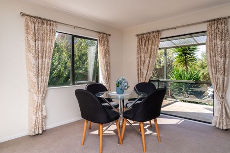 Photo of property in 235 Devich Road, Mangawhai, Kaiwaka, 0573