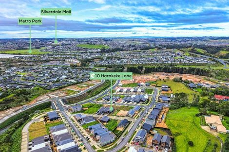 Photo of property in 10 Harakeke Lane, Orewa, 0931
