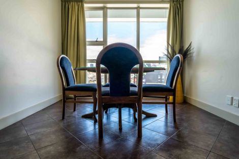 Photo of property in Stadium Garden Flats, 316/107 Thorndon Quay, Pipitea, Wellington, 6011