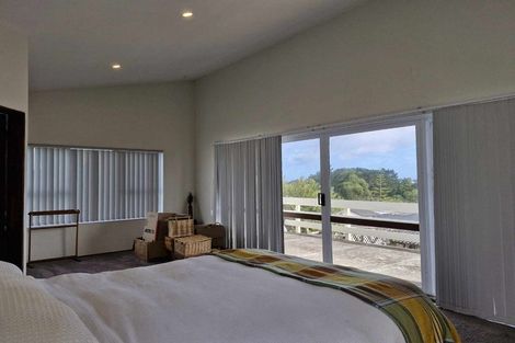 Photo of property in 4 Norton Place, Spotswood, New Plymouth, 4310