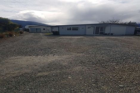 Photo of property in 21 Mackinnon Loop, Te Anau, 9600