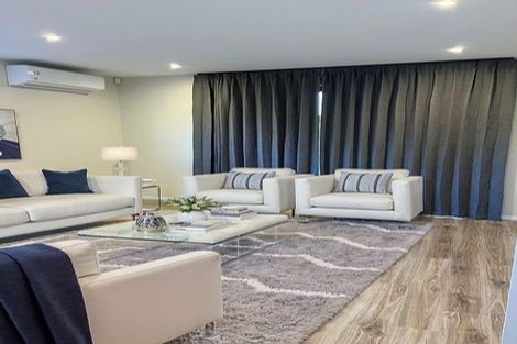 Photo of property in 9/88 Gloria Avenue, Te Atatu Peninsula, Auckland, 0610