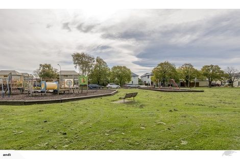 Photo of property in 4/2 Leamington Street, Addington, Christchurch, 8024