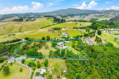 Photo of property in 45 Bethells Road, Waitakere, Henderson, 0782