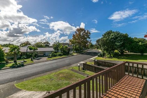 Photo of property in 13 Matuhi Rise, Henderson, Auckland, 0612