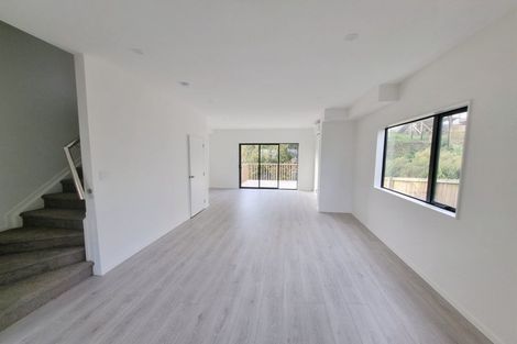 Photo of property in 45a Crestview Rise, Papakura, 2110