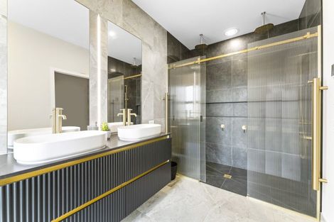 Photo of property in 8 Nga Tui Lane, Acacia Bay, Taupo, 3385