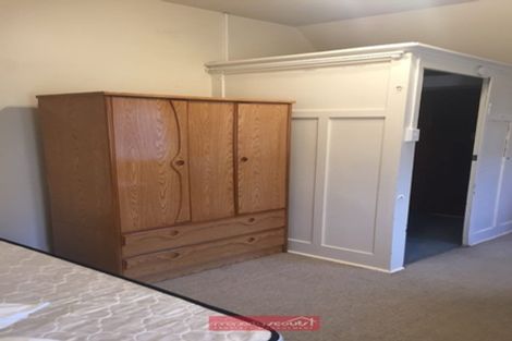 Photo of property in 2 Heriot Row, Dunedin Central, Dunedin, 9016