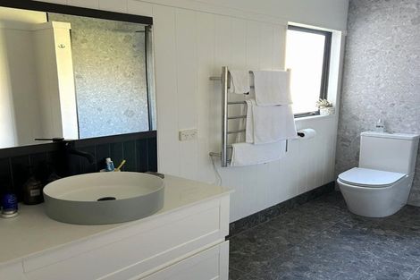 Photo of property in 14 Scott Place, Havelock North, 4130