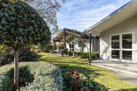 Photo of property in 30 Pukekura Place, Taradale, Napier, 4112