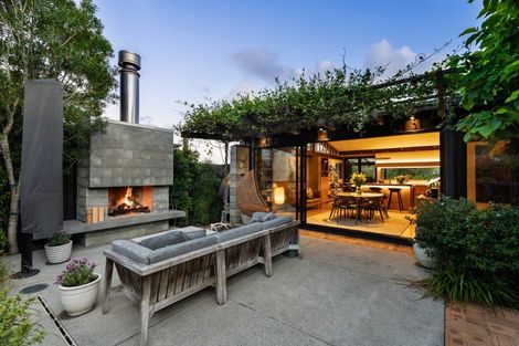 Photo of property in 24 Crocus Place, Remuera, Auckland, 1050