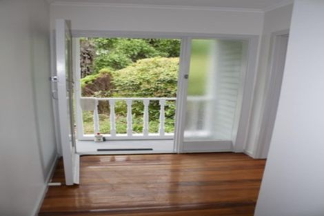 Photo of property in 17 Windy Ridge Road, Glenfield, Auckland, 0629