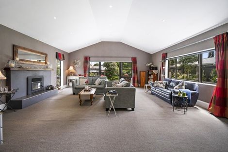 Photo of property in 77 Limbrick Street, Terrace End, Palmerston North, 4410