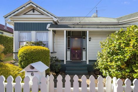 Photo of property in 6 Bernard Street, Kenmure, Dunedin, 9011