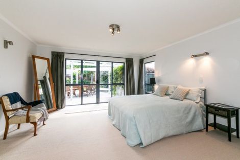 Photo of property in 40 Pukekura Place, Taradale, Napier, 4112