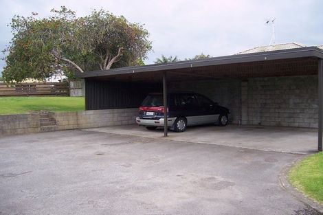 Photo of property in 28 Valley Road, Mount Maunganui, 3116