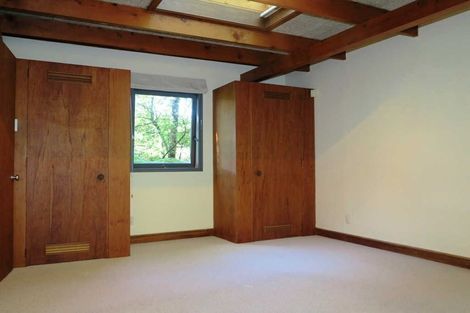 Photo of property in 52 Park Hill Road, Birkenhead, Auckland, 0626