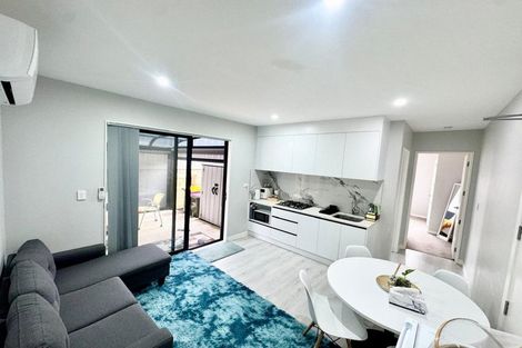 Photo of property in 5 Kate Duncan Drive, Swanson, Auckland, 0614