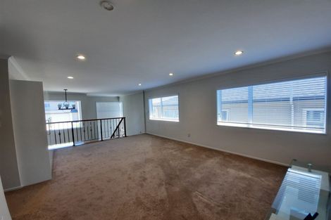 Photo of property in 3 Evelina Lane, Flat Bush, Auckland, 2019