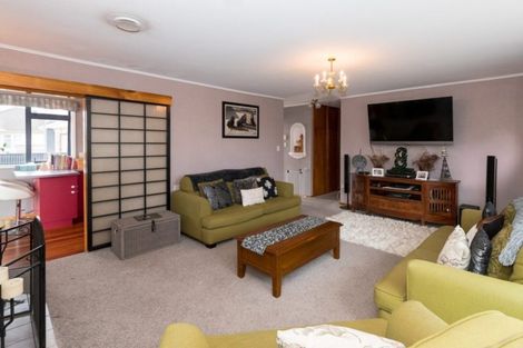 Photo of property in 1 Lancaster Street, Highbury, Palmerston North, 4412
