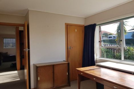 Photo of property in 1/24 Hori Street, Vogeltown, New Plymouth, 4310
