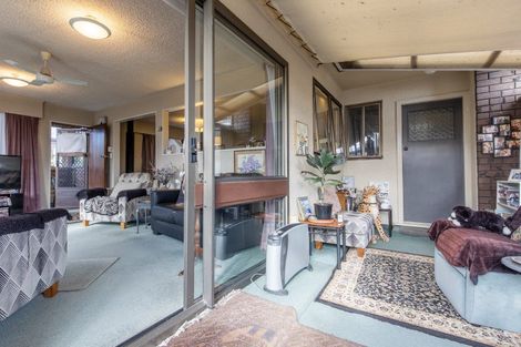 Photo of property in 6 Mount View Place, Waipukurau, 4200