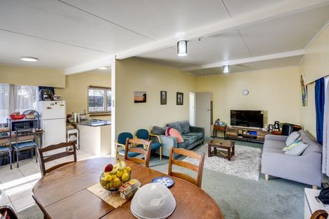 Photo of property in 9 Rimu Place, Taradale, Napier, 4112