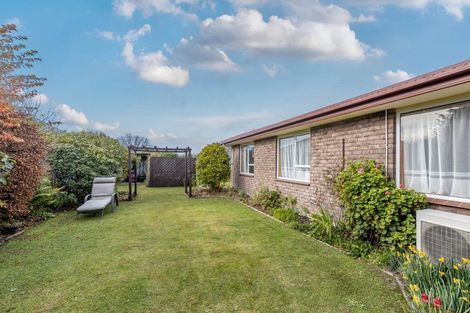 Photo of property in 16 Regent Avenue, Rangiora, 7400