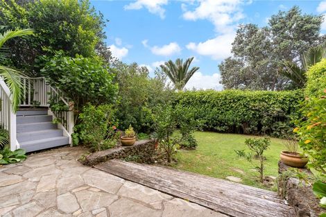 Photo of property in 38 Church Street, Devonport, Auckland, 0624