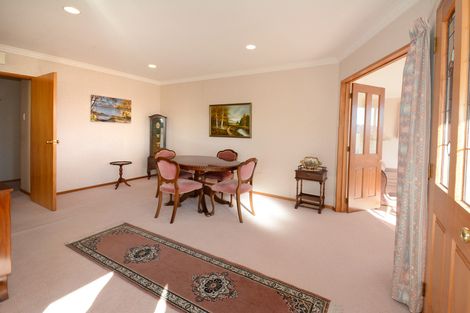 Photo of property in 17 Aytoun Street, Shiel Hill, Dunedin, 9013