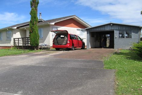 Photo of property in 11 Navigator Place, Papatoetoe, Auckland, 2025