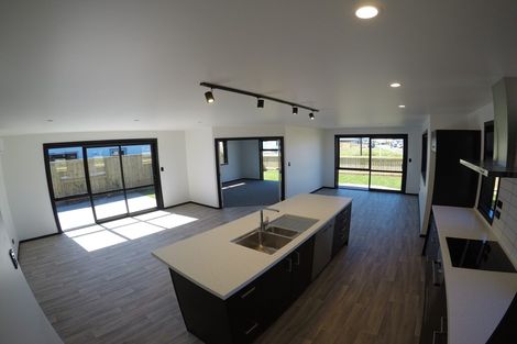 Photo of property in 20 Awatira Drive, Papamoa Beach, Papamoa, 3118